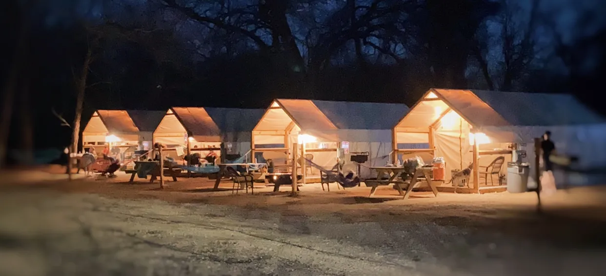 Row at night
