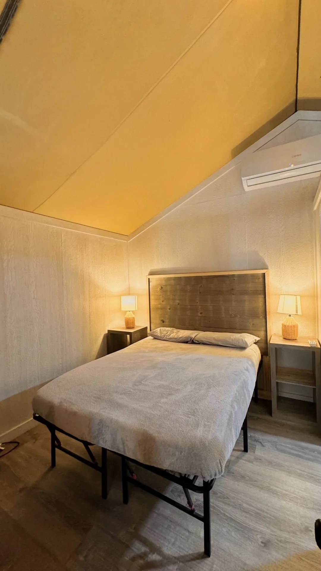 Queen bed