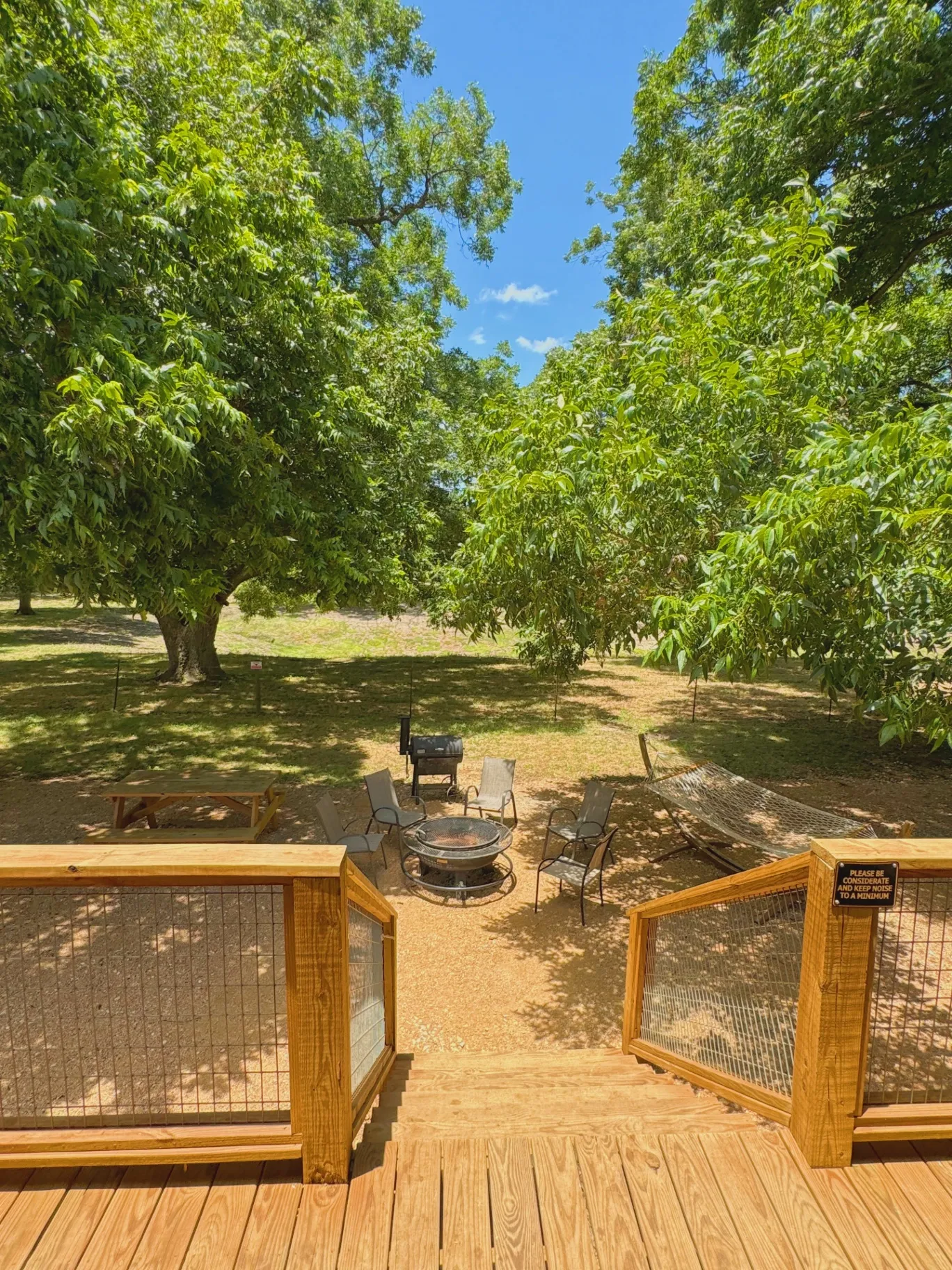 Deck firepit